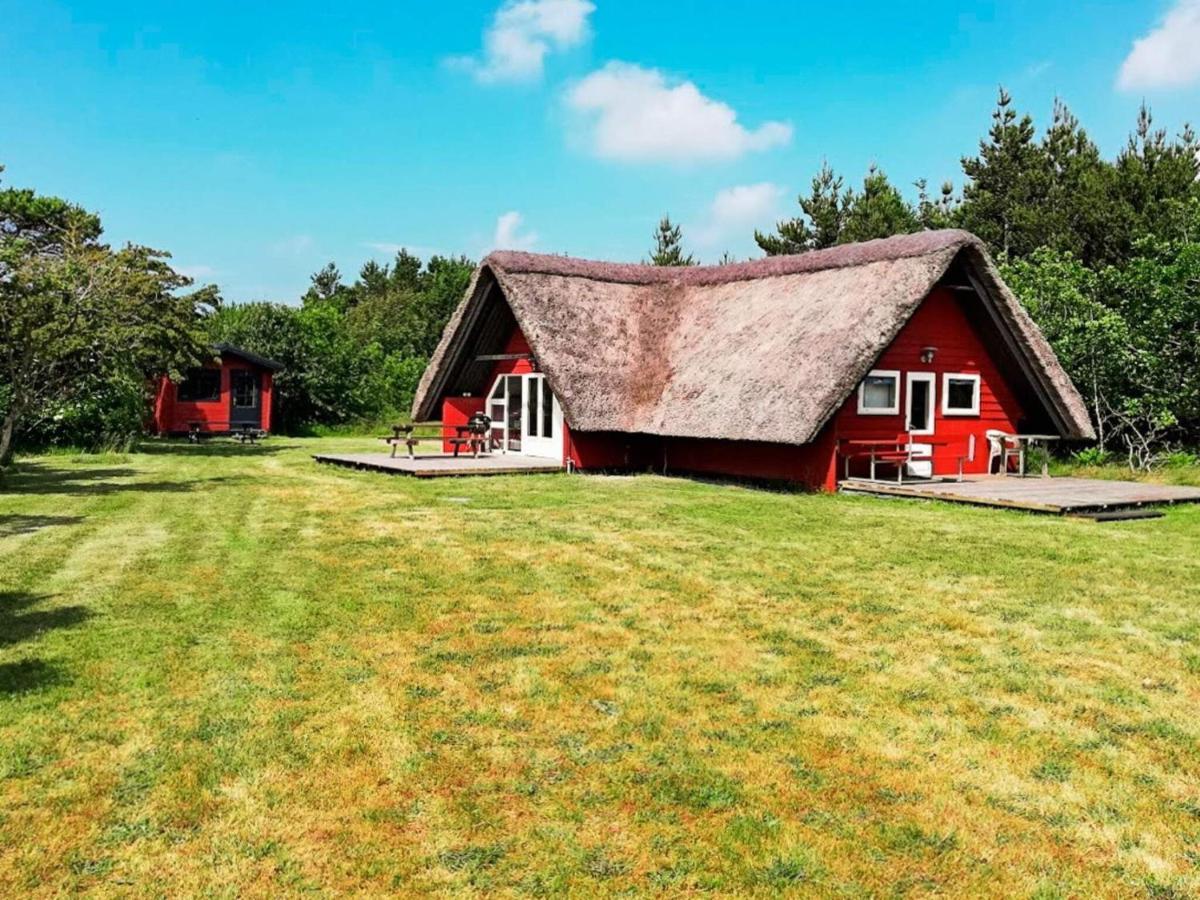 6 Person Holiday Home In R M Toftum  Exteriör bild