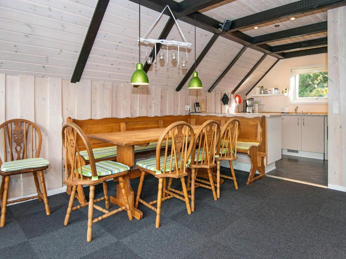 6 Person Holiday Home In R M Toftum  Exteriör bild