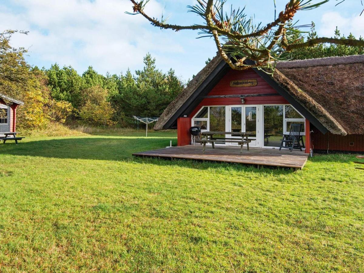 6 Person Holiday Home In R M Toftum  Exteriör bild
