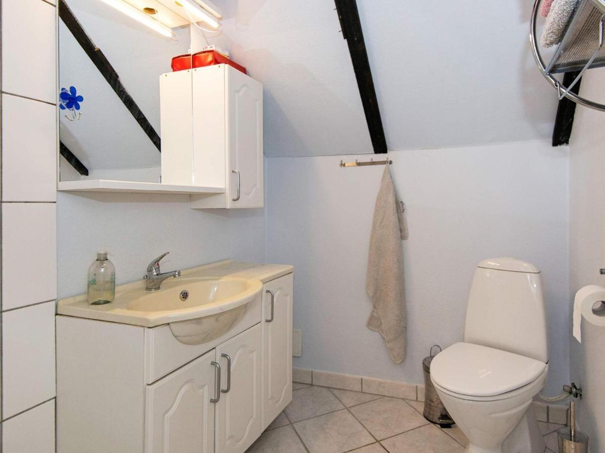 6 Person Holiday Home In R M Toftum  Exteriör bild